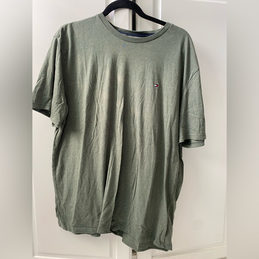TOMMY TEE